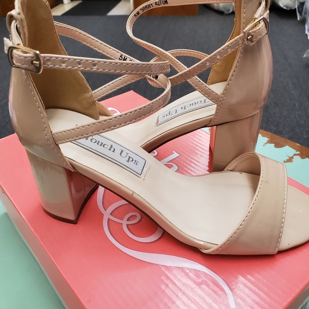TOUCH UPS PAGEANT SHOES